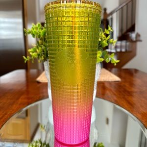 Starbucks Ombré Grid - Strawberry Lemonade Tumbler